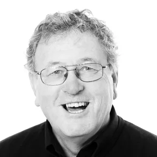 Photo of Dr Paul K. Dougall